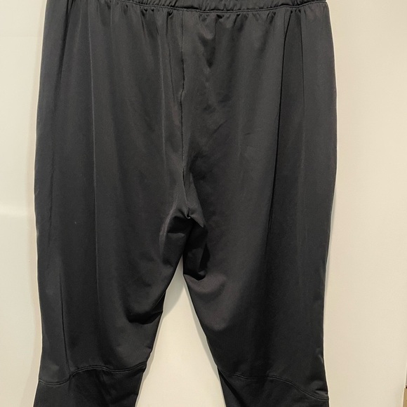 Under Armour pants - Picture 3 of 5
